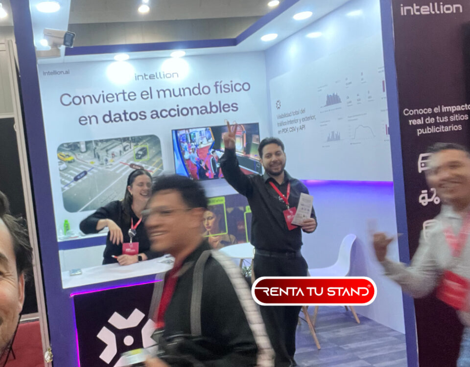 Alquiler de stand 3x3 de madera para ferias y expos en bogota